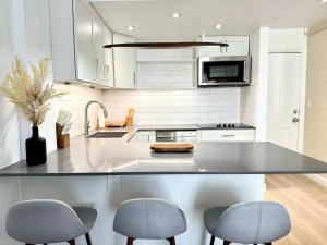 High-End remodeled apartment, On the Beach