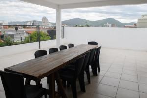 Departamento con terraza y quincho con asador