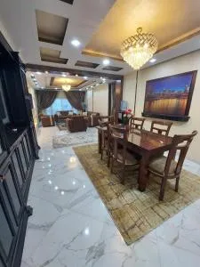 Luxurious vip apartment - El Ṭalbîya