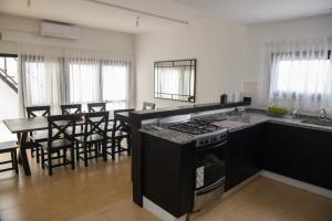 Departamento con terraza y quincho con asador