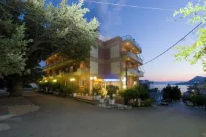 Hotel Kallithea - Néos Pírgos