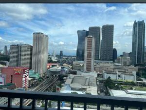 Connies Fame Residence City Haven