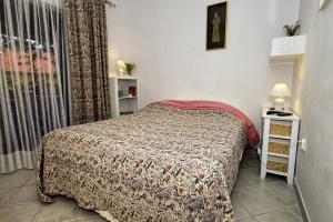 Studio with Terrace room in Apartments by the sea Artatore Losinj - 8091