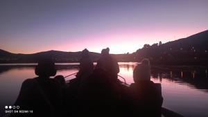 Urosfood & Titiqaqa Lodge