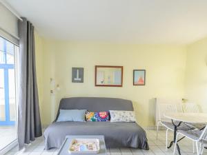 Appartement T2 à 50m de la plage avec piscine et terrasse - Châtelaillon-Plage, 4 personnes - FR-1-535-50