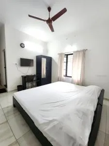 Olive Homestay 1bhk Diamond Ernakulam - Alwaye