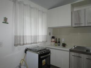 Kitnet com piscina NORTE DA ILHA