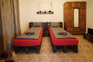 Central Halls apartment