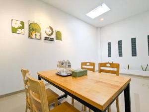 Lovina B212A at Ansley Park Spacious+Netflix