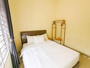 Lovina B212A at Ansley Park Spacious+Netflix