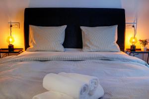 The Corner Luxe Apartment