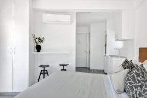 Phaedrus Living Alkminis Seaside Suites Playa