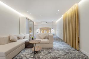 فندق المسافر