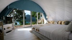 The Cocoon - Glamping at Karuna El Nido