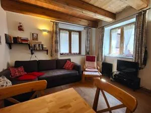 Hostdomus - Via Roma Suite - 圣西卡里奥