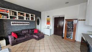 ST. PETERS ROOMS SUITE