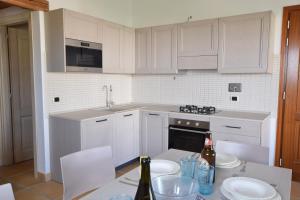 Luisa Apartment In Budoni, Shared Pool