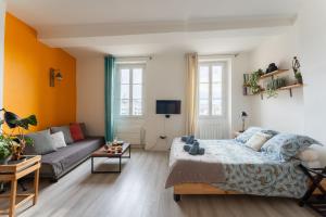 STUDIO VIEUX-PORT VUE BASILIQUE NOTRE-DAME