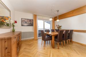 Three-Bedroom Apartment room in Bella Vista Appartements by Schladming-Appartements