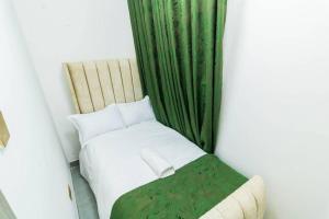 Luxury 1bdrm with an extra room Valley heights Kilimani