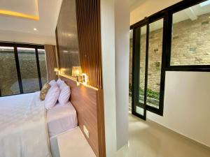 Villa Cempaka Putih by PURRA