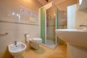 5 Min from Gardaland, with Free Pool