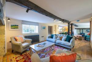 Luxury Interior Designed Retreat ❃ wTennis Court