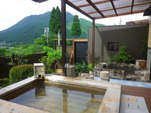 Yufuin-Sanso Waremokou