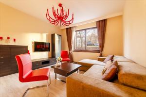 Imperial Apartment in Bohemia Residence by Rentez