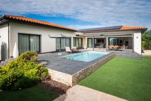 Villas Villa Alicia : photos des chambres