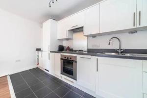 Charming 2 Bed flat near Greenwich