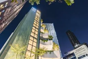 MO Hotel Bangkok - Pom Prap