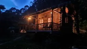 Aya natural - Ūdumbanshola