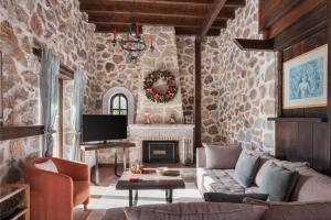 Parnassus Woodstone Chalets- N1- N2- N3