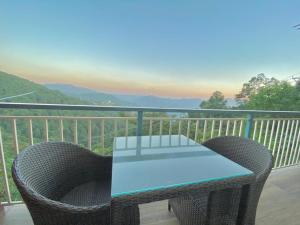 The Walnut Homestay I Kasauli I Perfect Stay