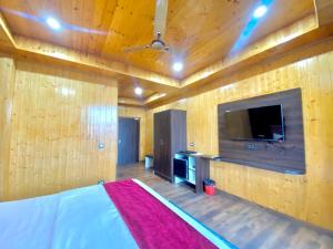 The Walnut Homestay I Kasauli I Perfect Stay