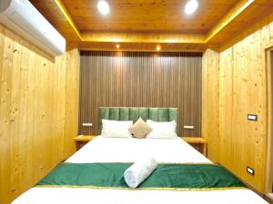 The Walnut Homestay I Kasauli I Perfect Stay