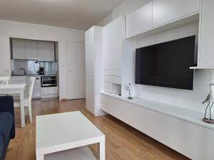 Appartement fonctionnel, vue imprenable mer