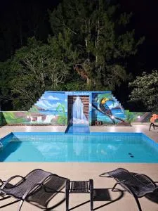 Chácara Sítio com Piscina Aquecida Fácil Acesso - Bairro das Rosas