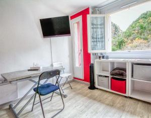 Appartements Mon petit nid a Amelie : photos des chambres