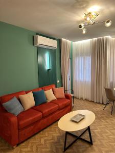 DeLux Suite 104