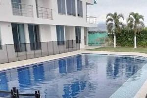 Apartamento Completo. 2 Habitaciones, aire acondicionado, conjunto cerrado