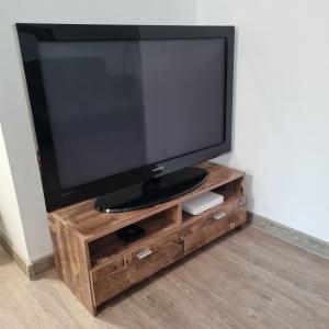APARTMAN011