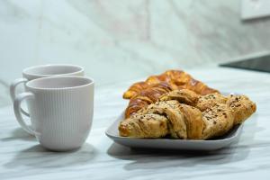 Raina Boulevard Exclusive Design Apartments by the Park