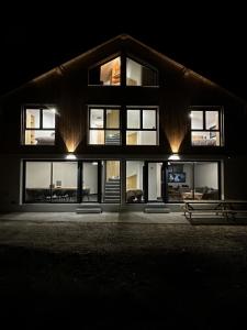 Le Paradis Blanc luxueux Chalet Spa Serre-Chevalier