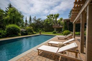 4 Bed 2 Bath - Salt Water Pool Close & Beaches