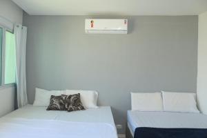 Mansão c Piscina Privativa-6 suites 082M