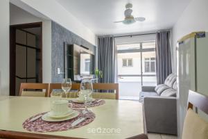 Apto bem localizado a 500mts da praia RHI206