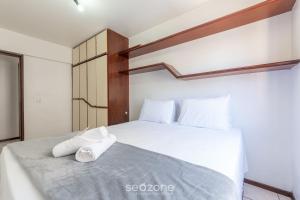 Apto bem localizado a 500mts da praia RHI206