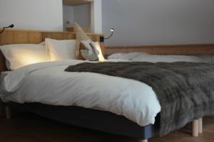 Chalets Le Paradis Blanc luxueux Chalet Spa Serre-Chevalier : photos des chambres